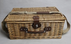 picnic basket,wicker hamper,wicker picnic basket set,service for 4