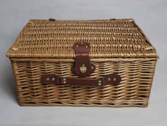 willow picnic basket set,picnic hamper,service for 4