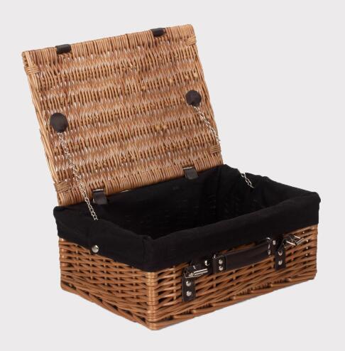 willow picnic hamper